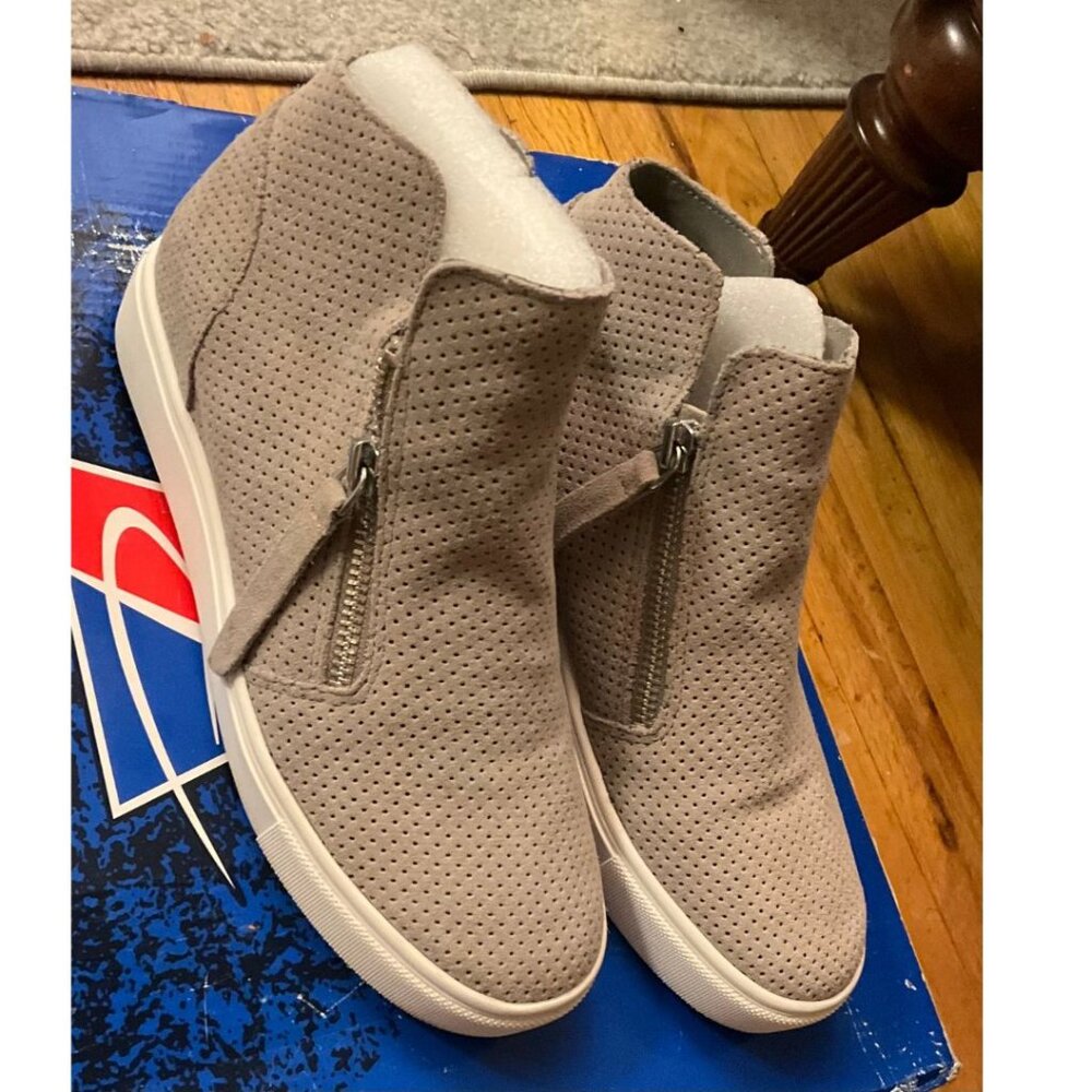 steve madden wedge booties